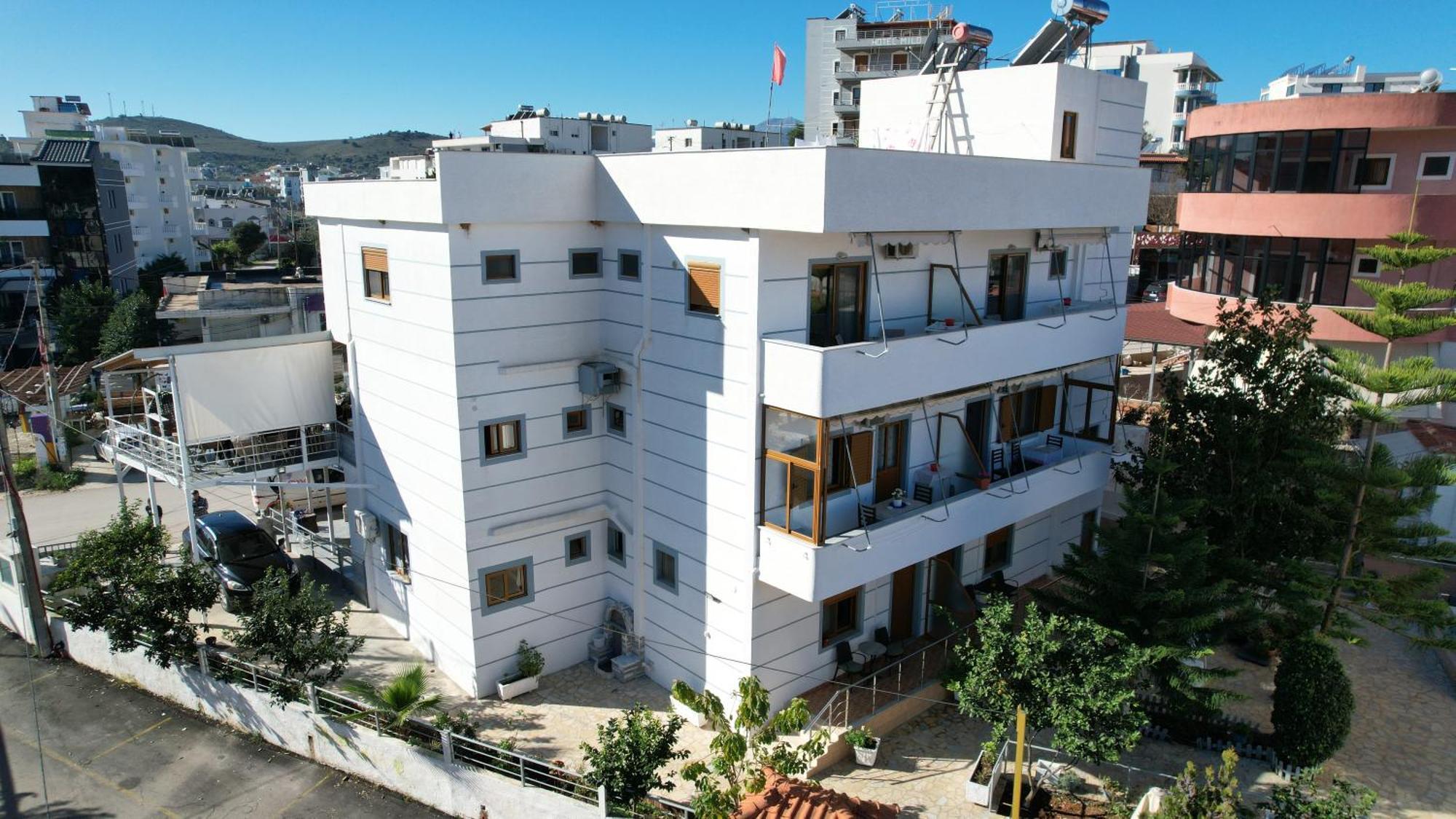 Hotel Chris Ksamil Exterior foto