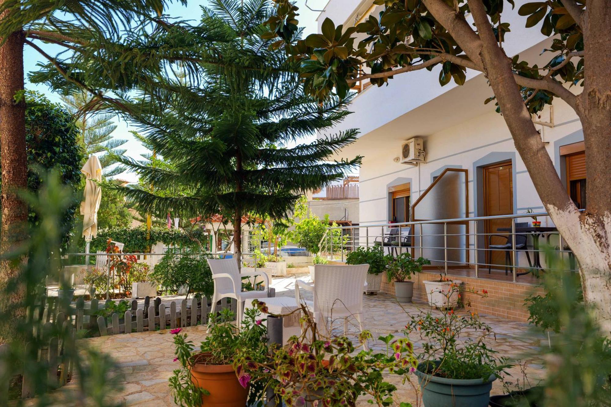 Hotel Chris Ksamil Exterior foto