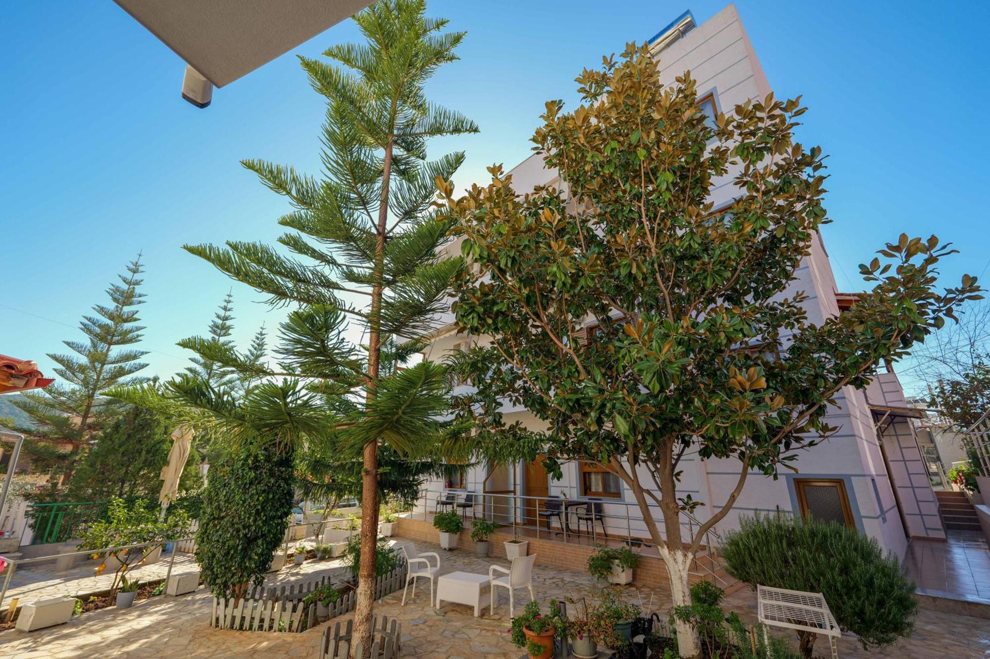 Hotel Chris Ksamil Exterior foto